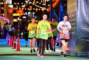 BIB: 000, 50109, 50110, 2000, 50600
                            <button type="button" onclick="openModal(21804261)" class="btn btn-primary btn-sm float-right btn-popup" data-toggle="modal" data-target=".modal-high-quality">
                        <i class="fas fa-shopping-cart"></i> Add to Cart
                    </button>
                                            <button type="button" onclick="isThisMe(21804261, true)" class="btn btn-success btn-sm float-right btn-popup btn-isme hidden" data-toggle="tooltip" data-placement="bottom" title="นี่คือรูปของคุณใช่ไหม คลิกที่นี่เพื่อเอาเข้าอัลบั้ม">
                        <i class="fas fa-plus"></i> Add to album
                    </button>
                    <button type="button" onclick="isThisMe(21804261, false)" class="btn btn-warning btn-sm float-right btn-popup btn-isnotme hidden">
                        <i class="fas fa-ban"></i> Remove from album
                    </button>